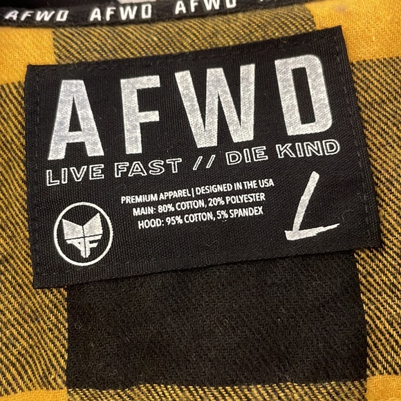 Alpha Forward hooded flannel. Size Large - Picture 2 of 4